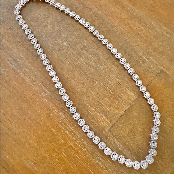 Round Classic Tennis Necklace - Picture 2 of 6